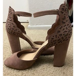 Jessica Simpson Heels/Pumps